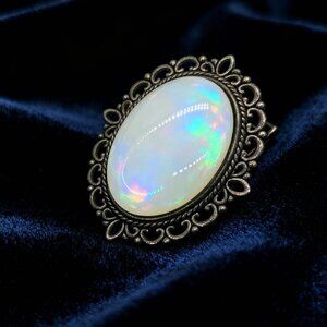 Vintage Pearl Opal Brooch in Milky White